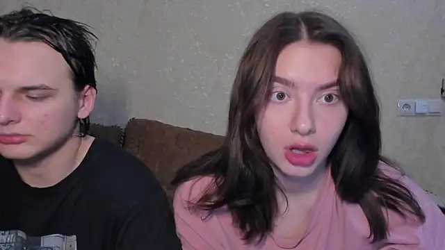 muuur fam online show from October 11, 2025, 9:49 pm