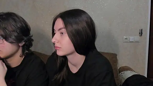 muuur fam online show from January 11, 2026, 6:37 pm