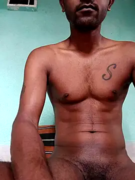 ShinuRoy online show from October 2, 2025, 2:04 am