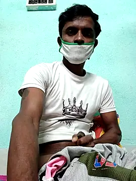 ShinuRoy online show from December 1, 2025, 11:49 pm