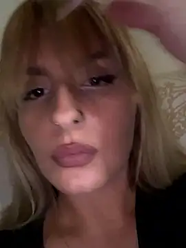 Sexy Bulgarian woman online show from November 4, 2025, 9:57 am