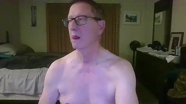 camminmichaellll online show from February 7, 2026, 3:47 am