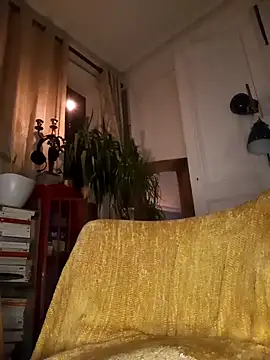 branletteur online show from November 8, 2025, 3:21 am