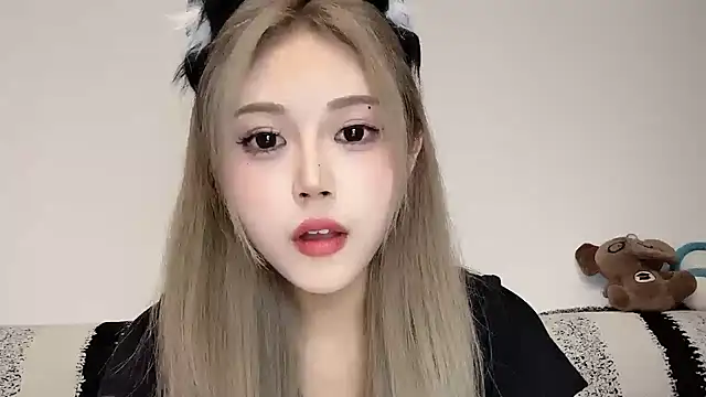 Snapshot of XingKongCOCO-107 chatting on October 5, 2025, 11:34 am XingKongCOCO-107 online show from October 5, 2025, 11:34 am