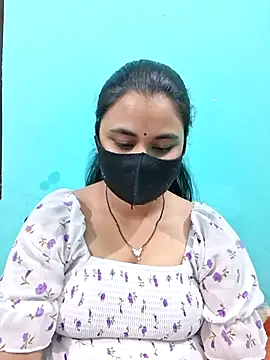 DivyaBhabhi69xh online show from June 25, 2026, 1:38 pm