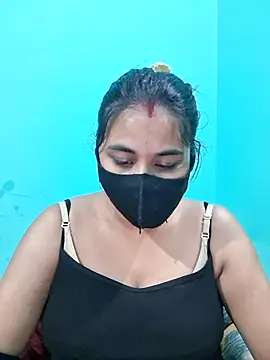 DivyaBhabhi69xh online show from July 24, 2026, 6:04 pm