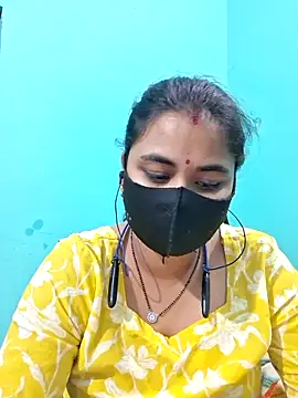 Snapshot of DivyaBhabhi69@xh chatting on May 14, 2026, 7:00 pm DivyaBhabhi69xh online show from May 14, 2026, 7:00 pm