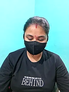 DivyaBhabhi69xh online show from July 8, 2026, 5:46 pm