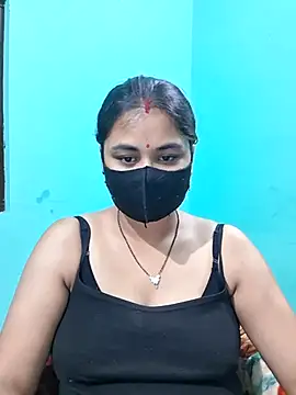 DivyaBhabhi69xh online show from June 22, 2026, 4:26 pm