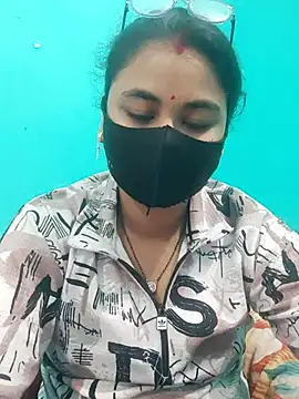 DivyaBhabhi69xh online show from March 23, 2026, 6:13 am