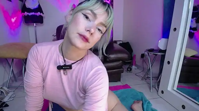 pom-purin online show from March 22, 2026, 7:26 pm