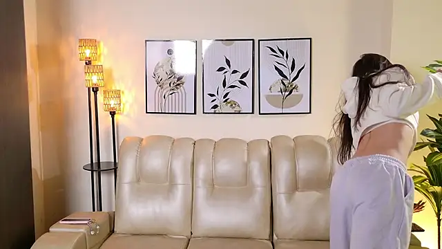 Violeta Foxz online show from November 12, 2025, 7:29 pm