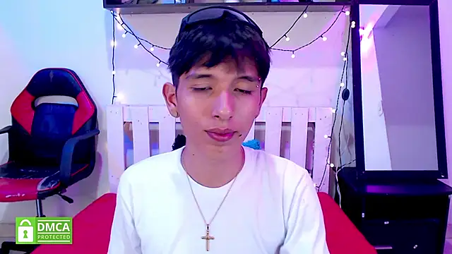 MAXIMILIANO  HOT online show from October 20, 2025, 8:31 pm