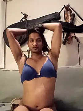Snapshot of Nisha_Sassmaxxx chatting on April 12, 2026, 6:33 pm Nisha Sassmaxxx online show from April 12, 2026, 6:33 pm