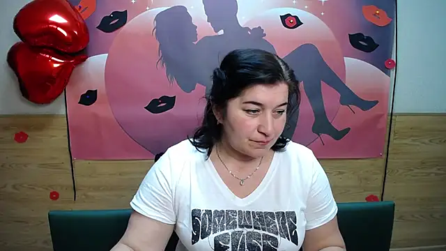 Snapshot of BridjetTur chatting on September 11, 2025, 11:32 am BridjetTur online show from September 11, 2025, 11:32 am