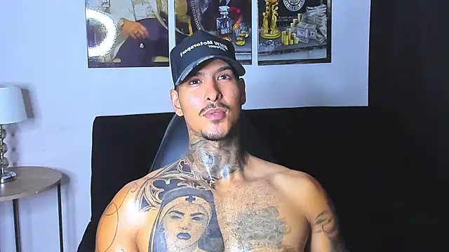 jiro kenji1 online show from February 11, 2026, 6:35 am