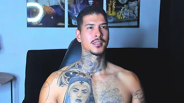 jiro kenji1 online show from February 19, 2026, 7:55 pm