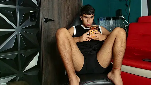 CHR58  online show from November 19, 2025, 9:37 pm