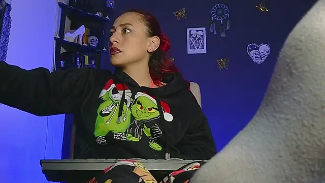 MeganBrown4 online show from May 30, 2026, 5:18 pm