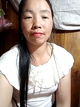 Snapshot of hera-00 chatting on October 11, 2025, 2:29 pm hera-00 online show from October 11, 2025, 2:29 pm