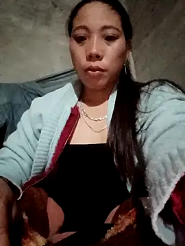 Snapshot of Phuong_xxx chatting on December 14, 2025, 3:06 pm Phuong xxx online show from December 14, 2025, 3:06 pm