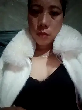 Snapshot of Phuong_xxx chatting on December 17, 2025, 9:31 pm Phuong xxx online show from December 17, 2025, 9:31 pm