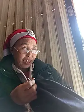 me-cute online show from January 12, 2026, 3:57 am