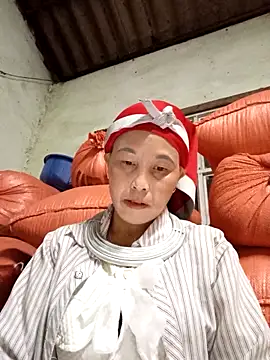 me-cute online show from November 16, 2025, 11:26 am