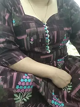 payal 261072  online show from April 4, 2026, 3:46 am