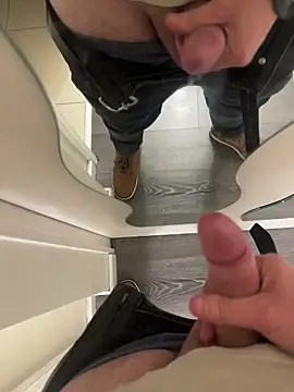 Snapshot of Fredo7501 chatting on December 15, 2025, 2:56 pm Fredo7501 online show from December 15, 2025, 2:56 pm