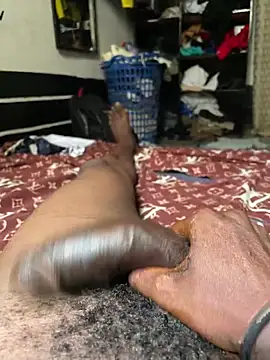 BBC Sweet boy online show from April 21, 2026, 11:28 am