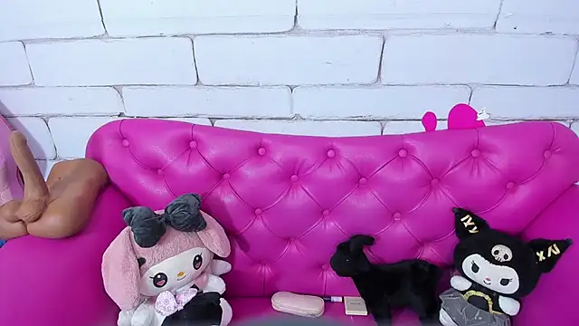 SafiroAgataaa online show from October 27, 2025, 8:32 pm