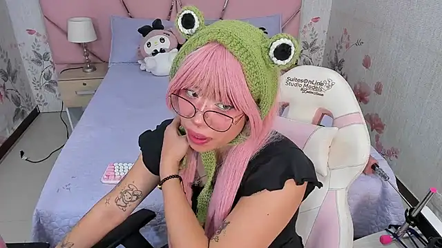 SafiroAgataaa online show from November 29, 2025, 8:03 am