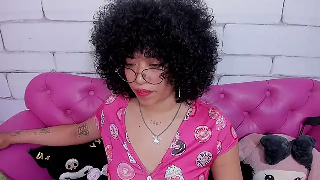 SafiroAgataaa online show from January 9, 2026, 12:12 pm