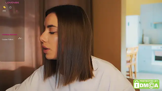 Snapshot of KateCarrey chatting on September 15, 2025, 7:09 am KateCarrey online show from September 15, 2025, 7:09 am