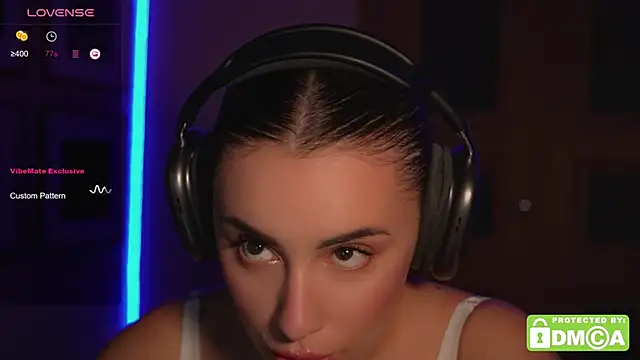 Snapshot of KateCarrey chatting on September 10, 2025, 3:55 pm KateCarrey online show from September 10, 2025, 3:55 pm