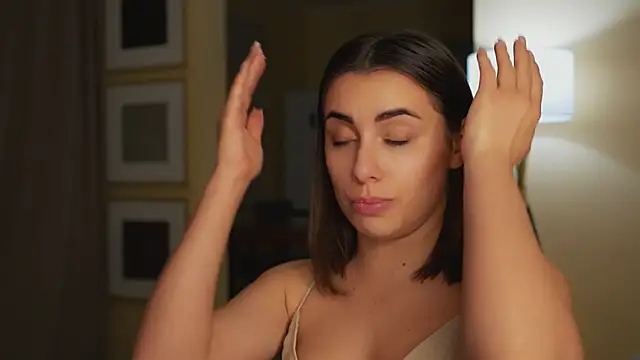 Snapshot of KateCarrey chatting on October 10, 2025, 7:47 pm KateCarrey online show from October 10, 2025, 7:47 pm