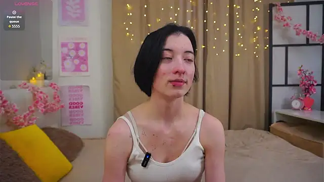 Snapshot of JuanaFriesz chatting on February 20, 2026, 9:11 am JuanaFriesz online show from February 20, 2026, 9:11 am