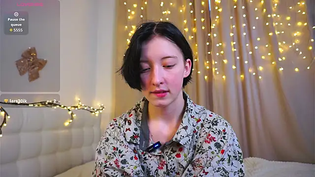 Snapshot of JuanaFriesz chatting on January 16, 2026, 9:13 am JuanaFriesz online show from January 16, 2026, 9:13 am