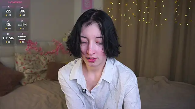 Snapshot of JuanaFriesz chatting on February 27, 2026, 9:20 am JuanaFriesz online show from February 27, 2026, 9:20 am