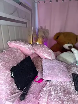 Emiily Moore1 online show from September 25, 2025, 3:12 am