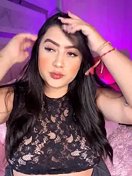 Emiily Moore1 online show from October 1, 2025, 11:52 pm