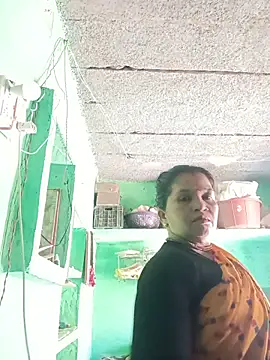Snapshot of Manavi_x chatting on June 19, 2026, 8:31 am Manavi x online show from June 19, 2026, 8:31 am