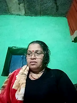 Snapshot of Manavi_x chatting on January 18, 2026, 1:31 am Manavi x online show from January 18, 2026, 1:31 am