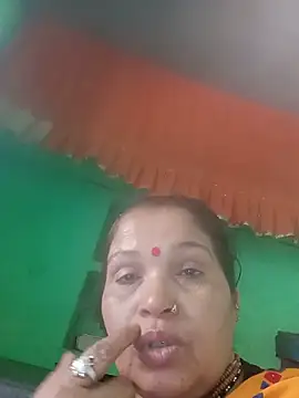 Snapshot of Manavi_x chatting on June 5, 2026, 7:36 am Manavi x online show from June 5, 2026, 7:36 am