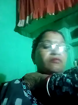 Snapshot of Manavi_x chatting on September 24, 2025, 7:42 pm Manavi x online show from September 24, 2025, 7:42 pm