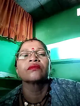 Snapshot of Manavi_x chatting on September 25, 2025, 8:31 am Manavi x online show from September 25, 2025, 8:31 am