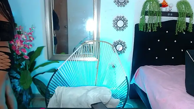 gabie rosse online show from April 13, 2026, 5:22 am