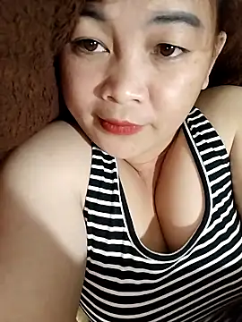 Snapshot of Lyly_nuce chatting on September 29, 2025, 3:02 am Lyly nuce online show from September 29, 2025, 3:02 am