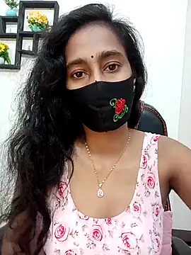 Snapshot of Softecho-03 chatting on November 10, 2025, 7:08 pm Softecho-03 online show from November 10, 2025, 7:08 pm